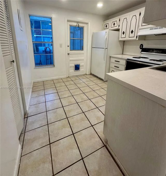 5 of 13 - 3777 Nw 78th Avenue #10b, Davie, FL