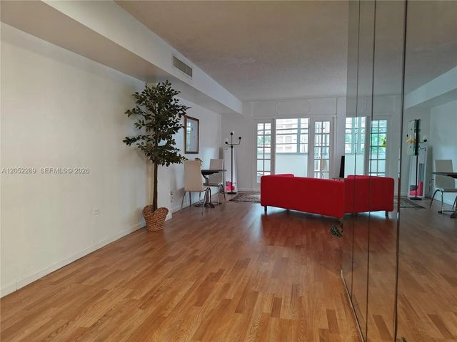 4 of 59 - 825 Brickell Bay Drive #350, Miami, FL