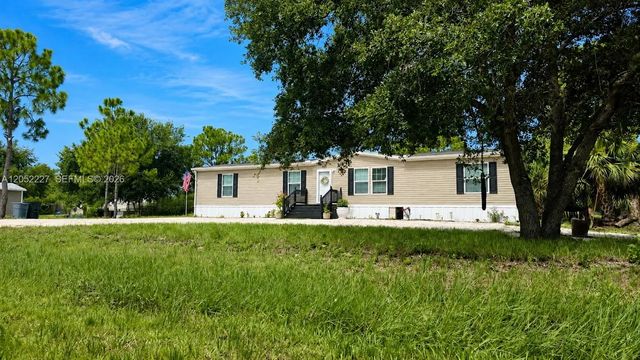 2 of 44 - 220 S Kennel Street, Clewiston, FL