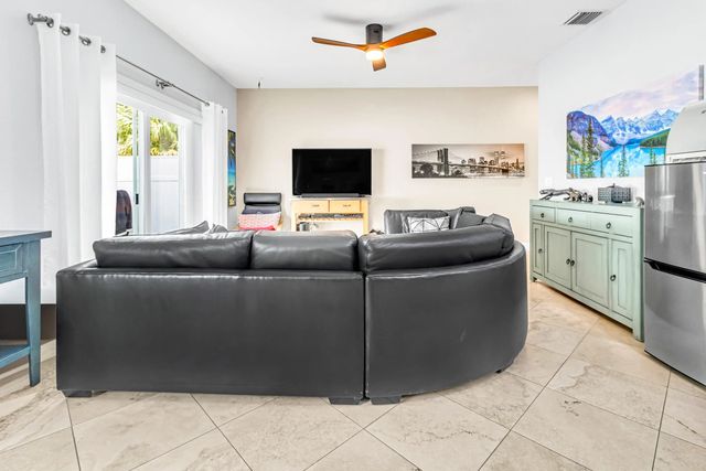 5 of 30 - 5428 Pointe Villa Drive #e, Lighthouse Point, FL