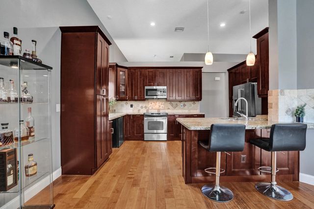 5 of 53 - 1163 Camellia Circle, Weston, FL