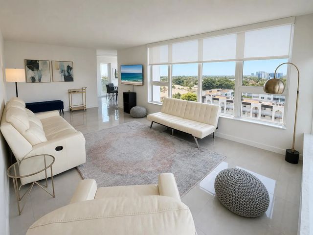 2 of 32 - 1620 S Ocean Boulevard #8h, Lauderdale-By-The-Sea, FL