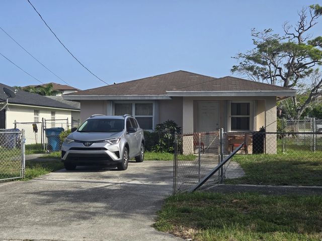 140 Ne 8th Avenue, Boynton Beach