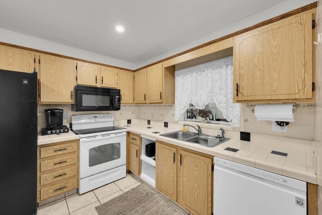4 of 46 - 515 Ponderosa Drive #42a, Fort Pierce, FL