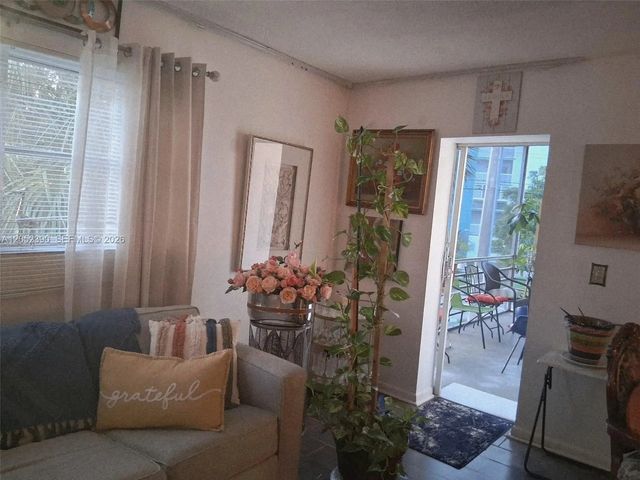 2 of 9 - 4740 Nw 21st Street #207, Lauderhill, FL