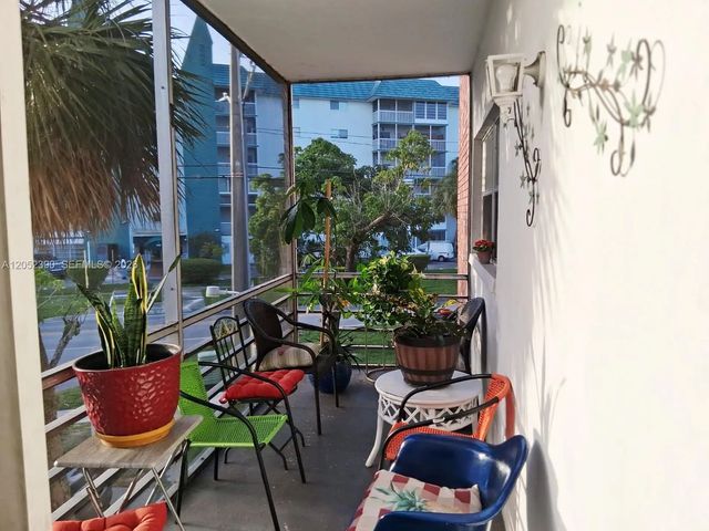 3 of 9 - 4740 Nw 21st Street #207, Lauderhill, FL