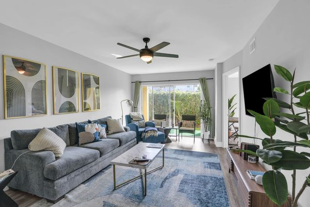 1030 Lake Shore Drive #103, Lake Park