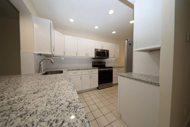 4 of 17 - 10187 Mangrove Drive #104, Boynton Beach, FL