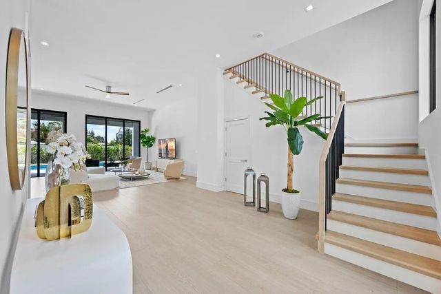 4 of 50 - 325 W Riverside Drive, Jupiter, FL