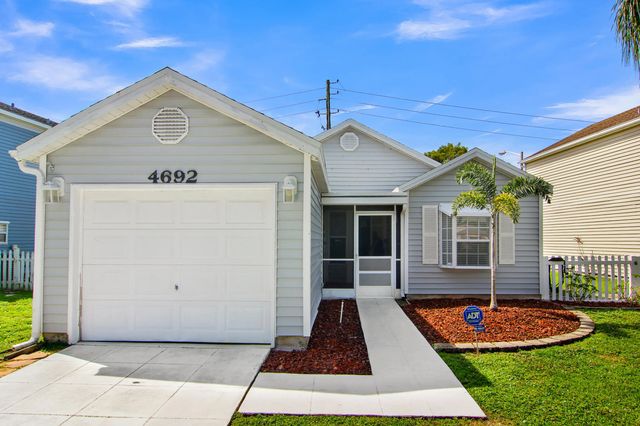 4692 Lakeside Circle, West Palm Beach