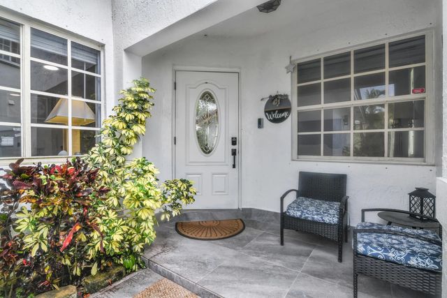 651 Sw 176th Avenue, Pembroke Pines
