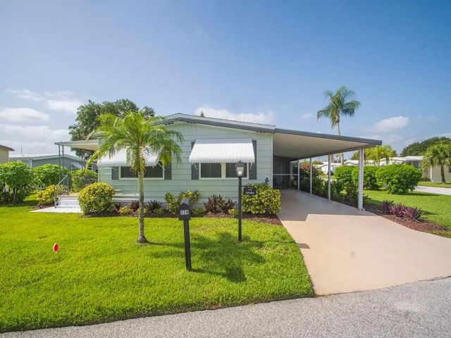 3 of 42 - 174 Ne Emerald Drive, Jensen Beach, FL