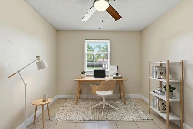 3 of 30 - 4888 Prince Drive, Lake Worth Beach, FL