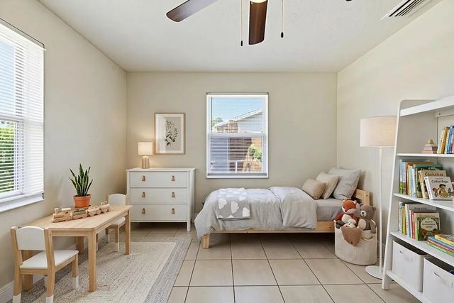 4 of 30 - 4888 Prince Drive, Lake Worth Beach, FL