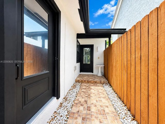 5 of 50 - 10626 Sw 148th Ave Drive, Miami, FL