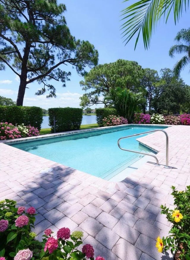 3 of 25 - 145 W Village Way, Jupiter, FL