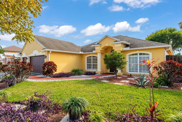 3 of 28 - 598 Sw Kaabe Avenue, Port St. Lucie, FL