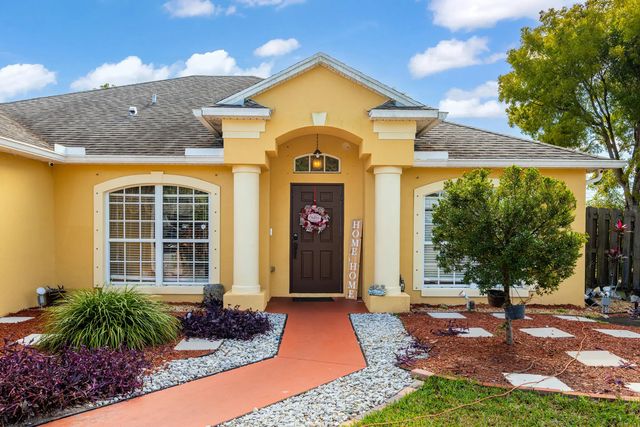 4 of 28 - 598 Sw Kaabe Avenue, Port St. Lucie, FL