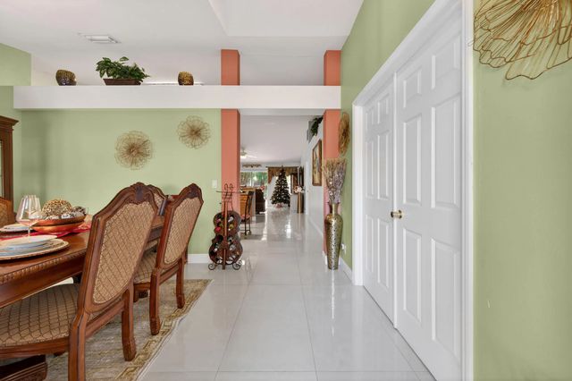 5 of 28 - 598 Sw Kaabe Avenue, Port St. Lucie, FL