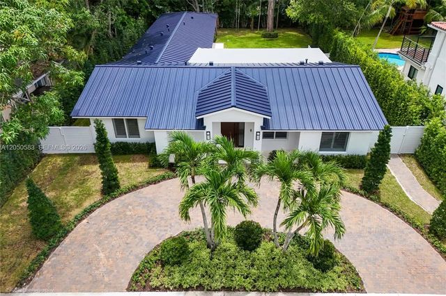 3 of 32 - 7107 Sw 63rd Avenue, South Miami, FL