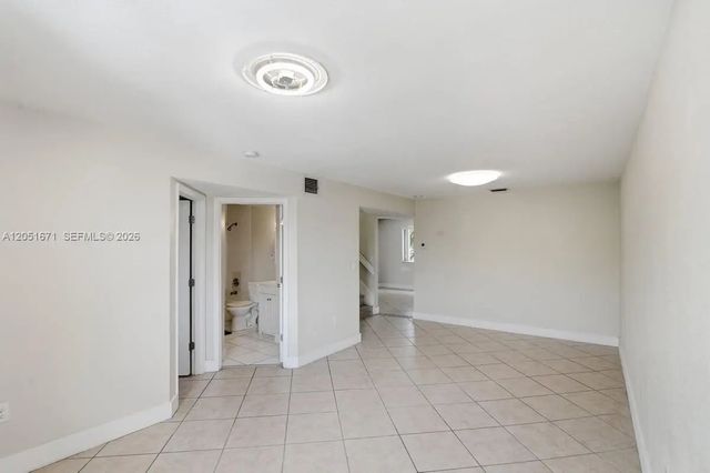 4 of 29 - 15250 Sw 134th Place #110, Miami, FL