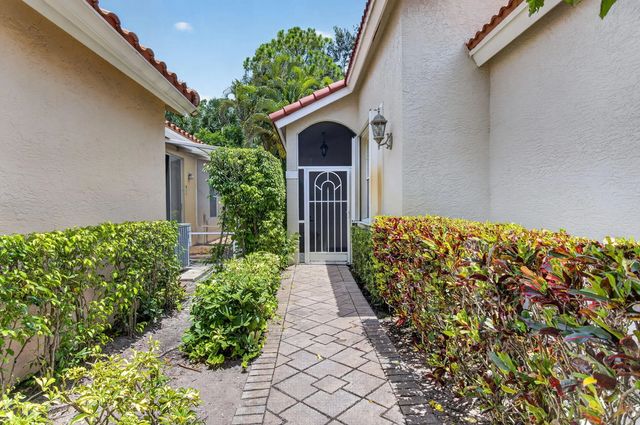 2 of 34 - 5207 Brookview Drive, Boynton Beach, FL