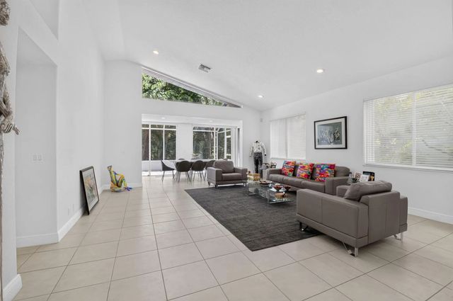 4 of 34 - 5207 Brookview Drive, Boynton Beach, FL
