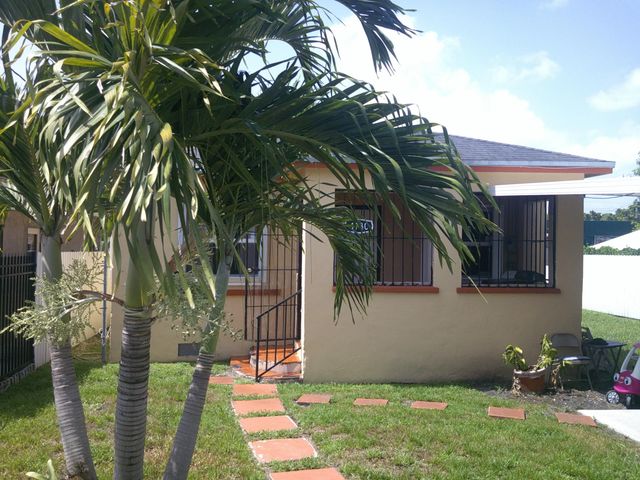 1780 Nw 64th Street, Miami