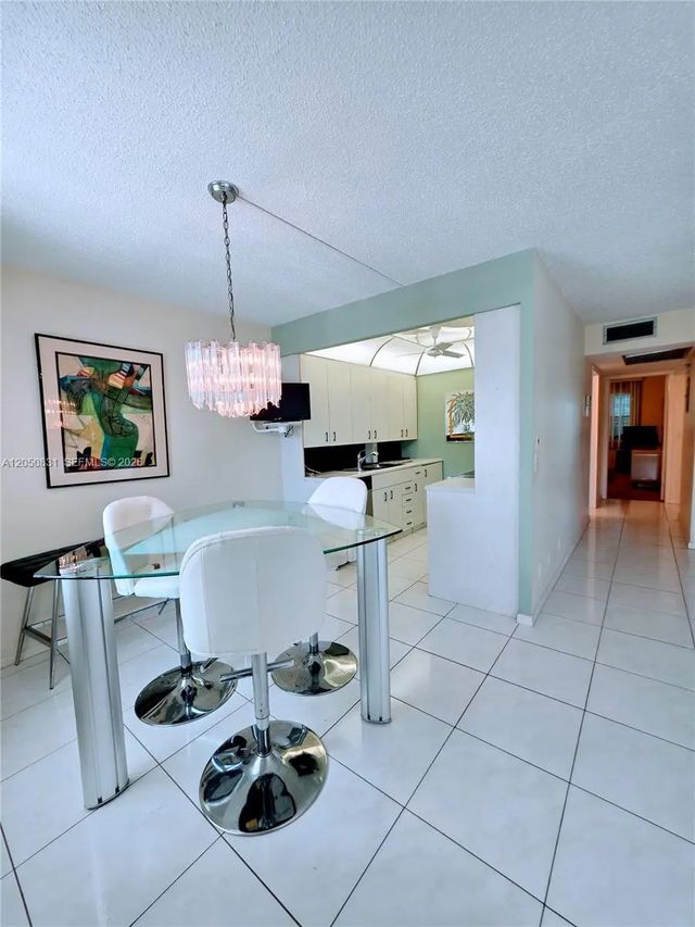 4 of 37 - 3076 E Exeter E #3076, Boca Raton, FL