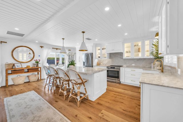 3 of 36 - 366 Elm Avenue, Tequesta, FL