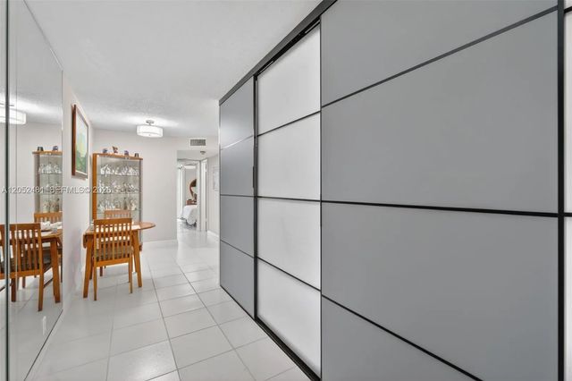 4 of 24 - 8851 Sunrise Lakes Boulevard #116, Sunrise, FL