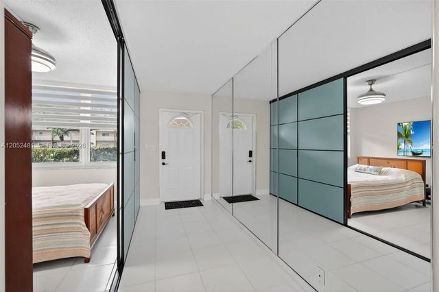 5 of 24 - 8851 Sunrise Lakes Boulevard #116, Sunrise, FL
