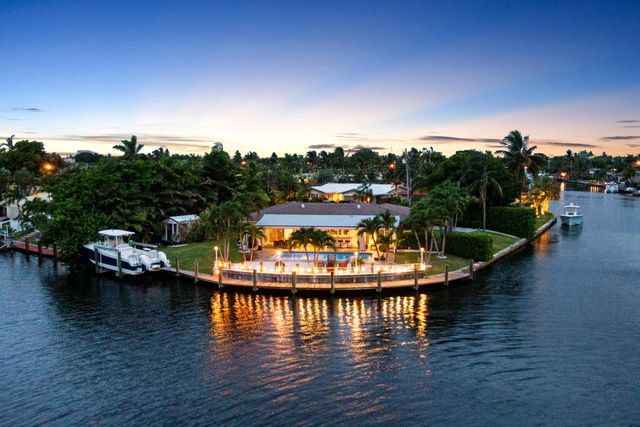 981 Se 10th Court, Pompano Beach