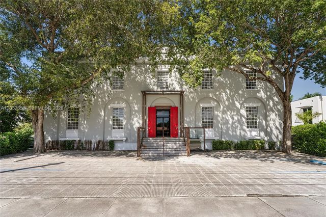 3 of 15 - 5960 Sw 57th Avenue, Miami, FL