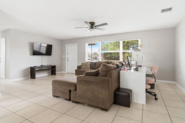 3 of 46 - 333 Elizabeth Road, Lake Worth, FL
