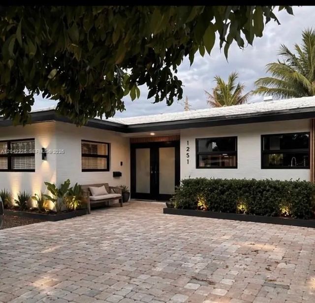 1251 Sw 11th Terrace, Boca Raton