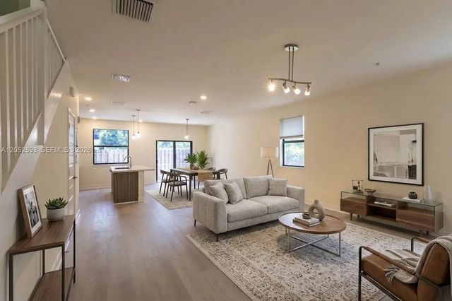 10407 Nw 82nd Street #12, Doral