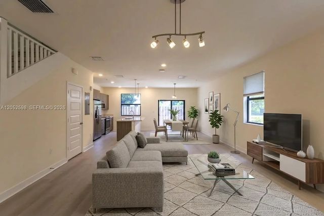 3 of 64 - 10407 Nw 82nd Street #12, Doral, FL