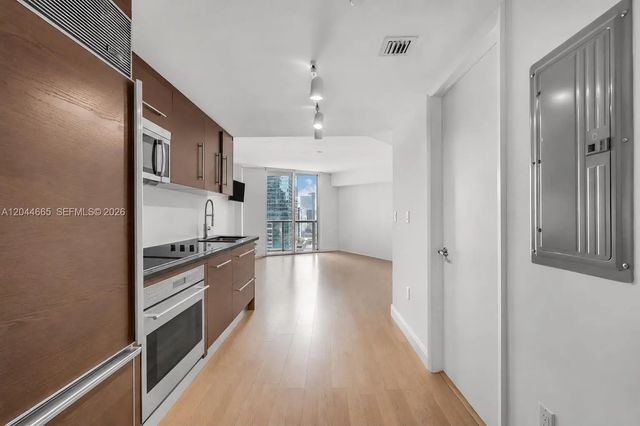 475 Brickell Avenue #2508, Miami