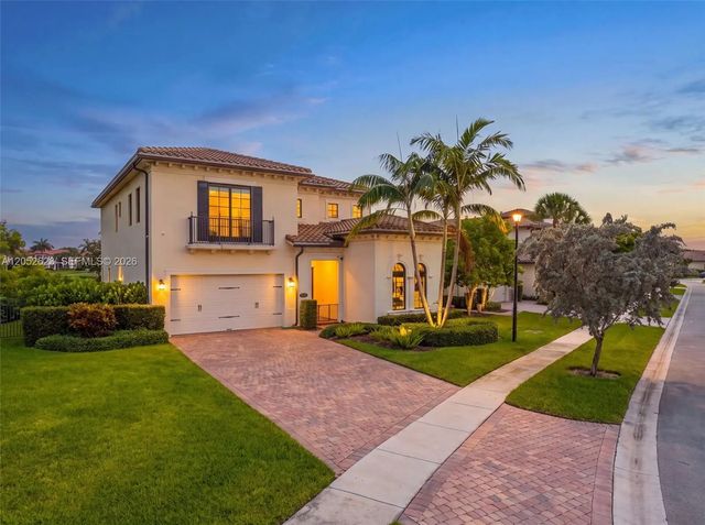 11326 Sw 12th Street, Pembroke Pines