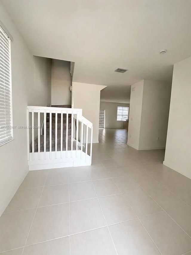 4 of 35 - 2523 Se 26th Terrace, Homestead, FL
