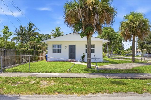 2 of 36 - 10841 Nw 8th Avenue, Miami, FL