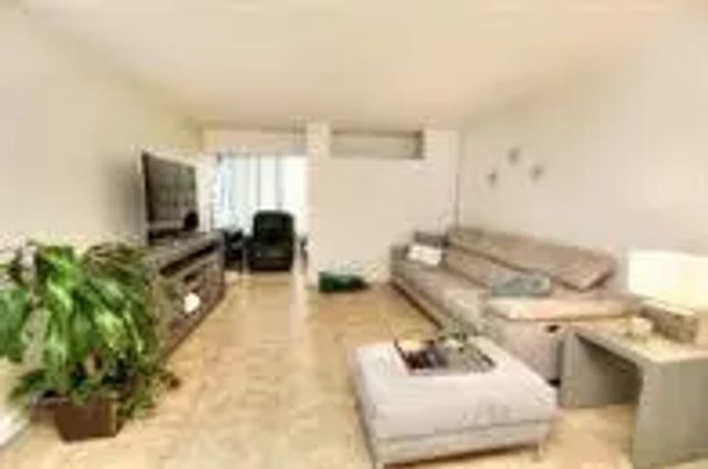 2 of 19 - 8401 Lagos De Campo Boulevard #306v, Tamarac, FL