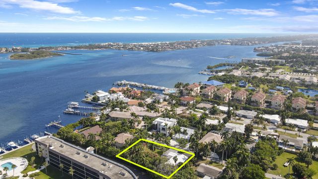 631 Lakeside Harbor, Boynton Beach