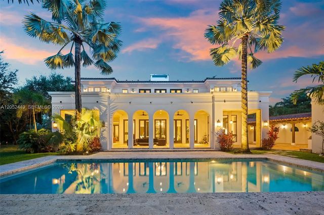 6201 Chapman Field Drive, Pinecrest