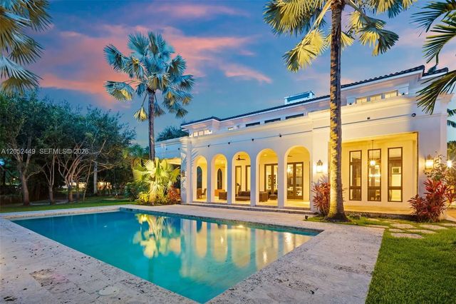 2 of 81 - 6201 Chapman Field Drive, Pinecrest, FL
