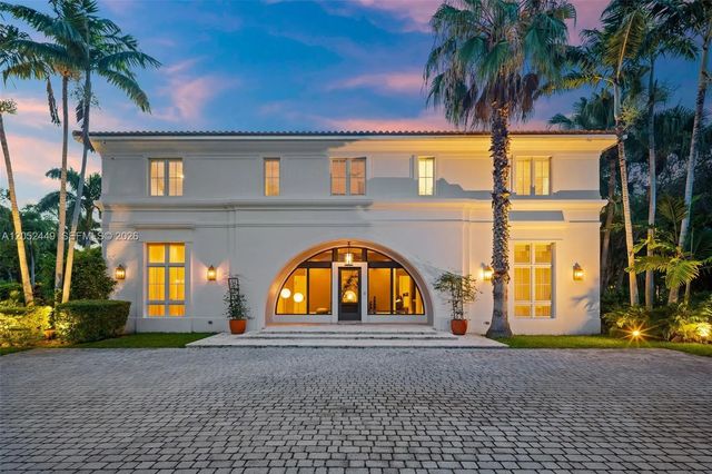 4 of 81 - 6201 Chapman Field Drive, Pinecrest, FL