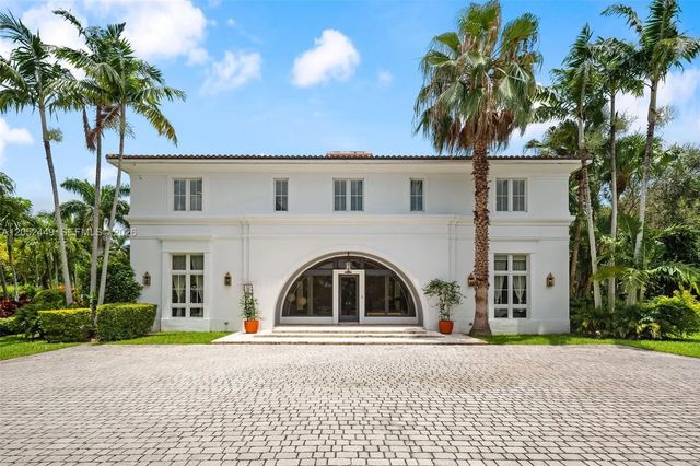5 of 81 - 6201 Chapman Field Drive, Pinecrest, FL