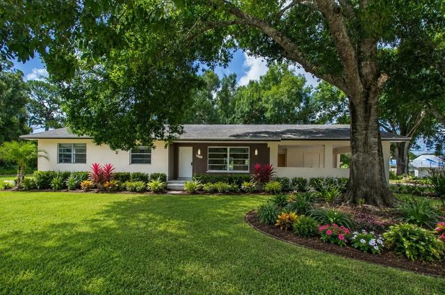5605 38th Street, Vero Beach
