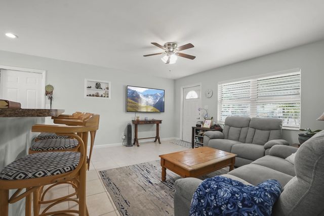 2 of 23 - 3231 Vassallo Avenue, Palm Springs, FL